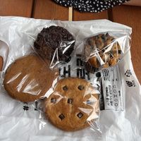Muffin and cookies   at Sweets by Ve - 비건 제과 스윗바이비 in Seoul