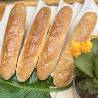 homemade rye barguete, many health benefit for bread lovers at Loving Hut Diệp Lâm Vegan in Ho Chi Minh City