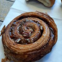 Roulé pumpkin Spice at Délice Végétal in Nantes