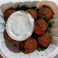 Falafels at Veganarie - Resto Végan in Montreal