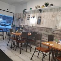 Cozy and music was nice at Veganarie - Resto Végan in Montreal