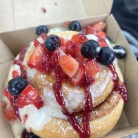 🫶🏽  at Cinnaholic in Carmel