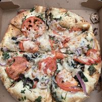 vegan salvation pizza 🌱  #Veganuary at Leonardo's Pizza in Portland