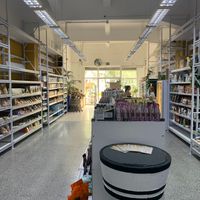 Inside at COCO VEGANS | Antes VEGANS & BIO in Barcelona