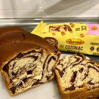Vegan cake (or babka?) with walnuts and chocolate at COCO VEGANS | Antes VEGANS & BIO in Barcelona