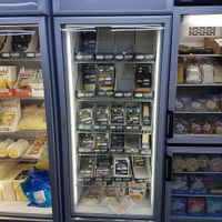 vegan cheezes at COCO VEGANS | Antes VEGANS & BIO in Barcelona