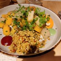 Légumes, quinoa et semola at Verdō in Brussels