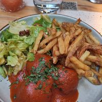 Boulettes sauce tomate at Verdō in Brussels