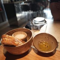 Bread with olive oil and salt at Verdō in Brussels