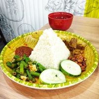 Nasi Lemak  at Yi Su Pin 一素品 - Chinatown in Central Singapore