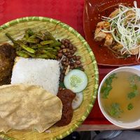 Nyonya Rendang Nasi Lemak plus a yummy broth  at Yi Su Pin 一素品 - Chinatown in Central Singapore