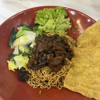 Mushroom Sarawak kolo dry noodles   at Yi Su Pin 一素品 - Chinatown in Central Singapore