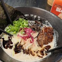 Shiro Tonkotsu 🍜

Definitivamente uno de mis favoritos 🫶🏻 at Vegan Ramen Mei - Condesa in Mexico City