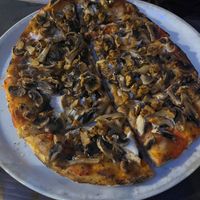 Vienna pizza (pinse)  at Veghometro in Rome