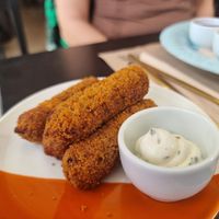  at The Den - A plant-based experience in Oeiras