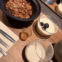 Granola breakfast  at Cafe Tarot - カフェタロ in Tokyo