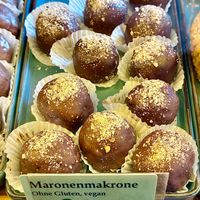 Macaroons  at Brotgarten in Berlin