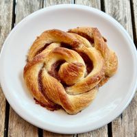 Cinnamon swirl at Brotgarten in Berlin