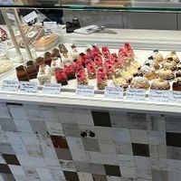 💥💥💳💥💳 at Isabella Pâtisserie in Munich