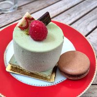 Pistachio cake and chocolate  macaron at Isabella Pâtisserie in Munich
