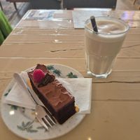 Iced soy milk latte and vegan chocolate raspberry cake at Isabella Pâtisserie in Munich