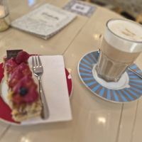 Vegan treats at Isabella Pâtisserie in Munich