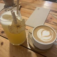 Energizer juice and coffee with oatmilk  at Billy Brunch & Park in Barcelona