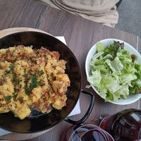 Eierschwammerlgröstl mit Salat at Schlicht Vegan in Vienna