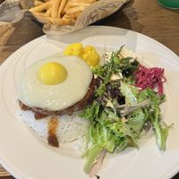 Vegan Locomoco with fries  #Veganuary at ALOHA TABLE Waikiki - temporarily closed in Honolulu