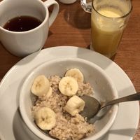 Steel Cut Oats with banana, rooibos tea and fresh squeezed orange/pineapple juice at The Good Earth in Roseville