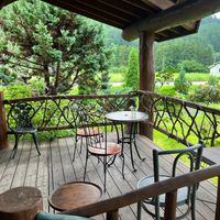 outdoor seating at Le Gré in Kuroishi