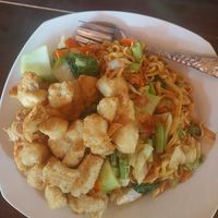 Mie goreng at Felice's Vegetarian Restaurant in Kuta