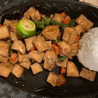 Tofu sissig  at Hungry Monkeys in Cebu