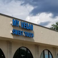 Outside signage at My Vegan Sweet Tooth in Virginia Beach