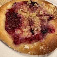 Mit Frucht-Topping  at Kolacherie Celetna in Prague