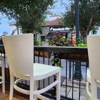 Outdoor seating in a pleasant central location at Roni Maadanei Boutique - VBurger - Roni's Hummus - La Plata Mia in Zikhron Yaakov