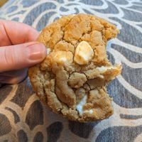 Vegan fluffer nutter cookie at Ampersand Bakehouse in Toronto