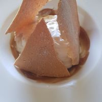 Sorbetto cioccolato, crema si castagne, latte di cocco e croccante alle mandorle at Dispensa Franciacorta in Adro