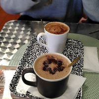 Chocolats chauds lait d'avoine. at Chantilly & Co in Amboise