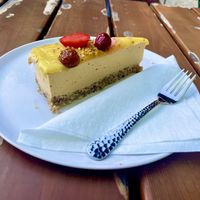 Vegane Nachspeisen gibt es auch! 👌🏻😋  at Creativa in Ingolstadt