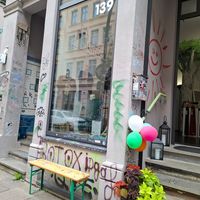 Outside at Mr. & Mrs. Green in Hamburg