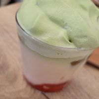 Iced Matcha Strawberry at Winter - Kaffee & Mehr in Karlsruhe