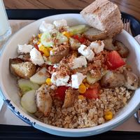 Custom salad at Eggplant in Marseille