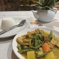 Tofu Curry  at Kusinero del Barrio in San Vicente Palawan