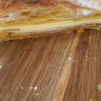 vegan ham & cheese croissant 3,70€ at O Melhor Croissant da Minha Rua - Sesimbra in Sesimbra