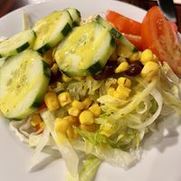 kleine Salatauswahl  at Continent in Karlsruhe