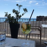 Weißer Sangria 🍹 at Praia Formosa Restaurante in Funchal