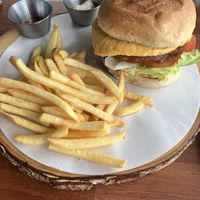 Cheeseburger  at Avec in Jeju