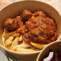 Albóndigas veganas con papas fritas at El Rincón de Marcos - Firgas in Gran Canaria