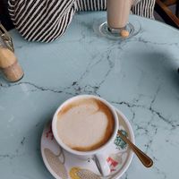 cappuccino and chai latte with oatmilk at Cafe am Markt in Marburg